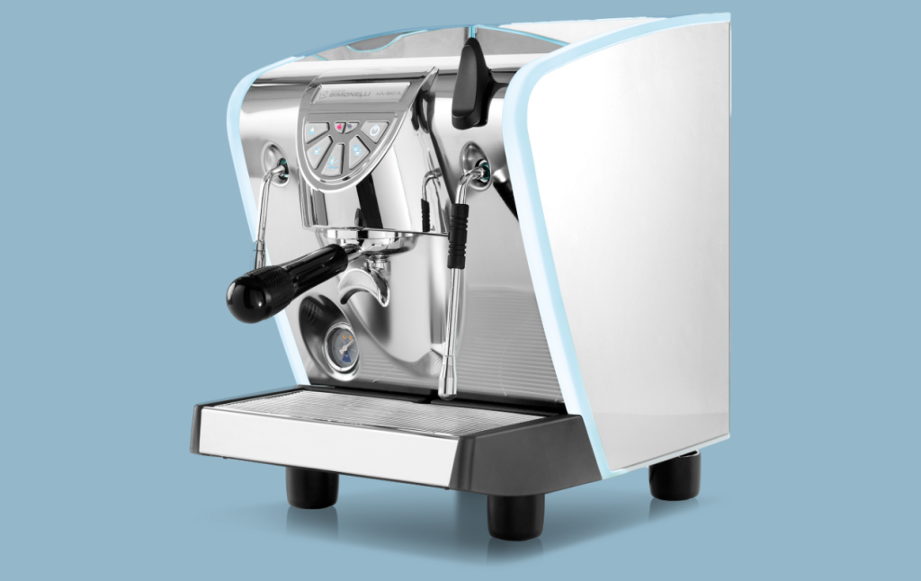 Gruppo-di-maschere-335-1